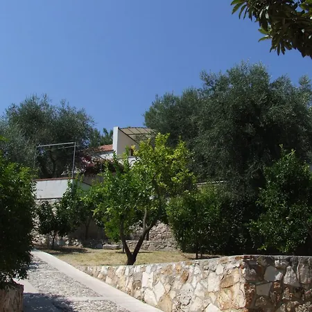 Villaggio Ripa Rodi Garganico