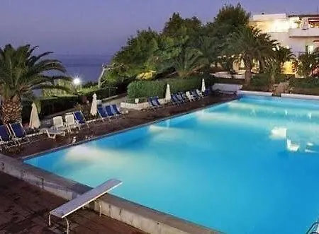Villaggio Ripa Hotel 3*
