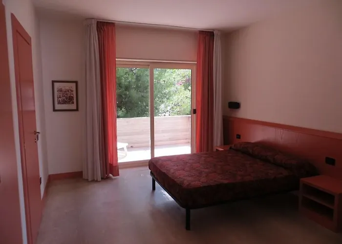 Szálloda Villaggio Ripa Rodi Garganico