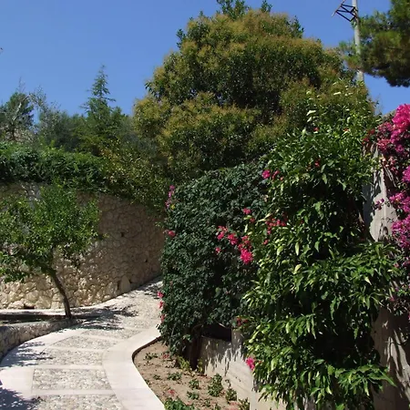 Villaggio Ripa رودي غارغانيكو