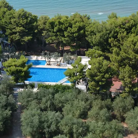Villaggio Ripa فندق